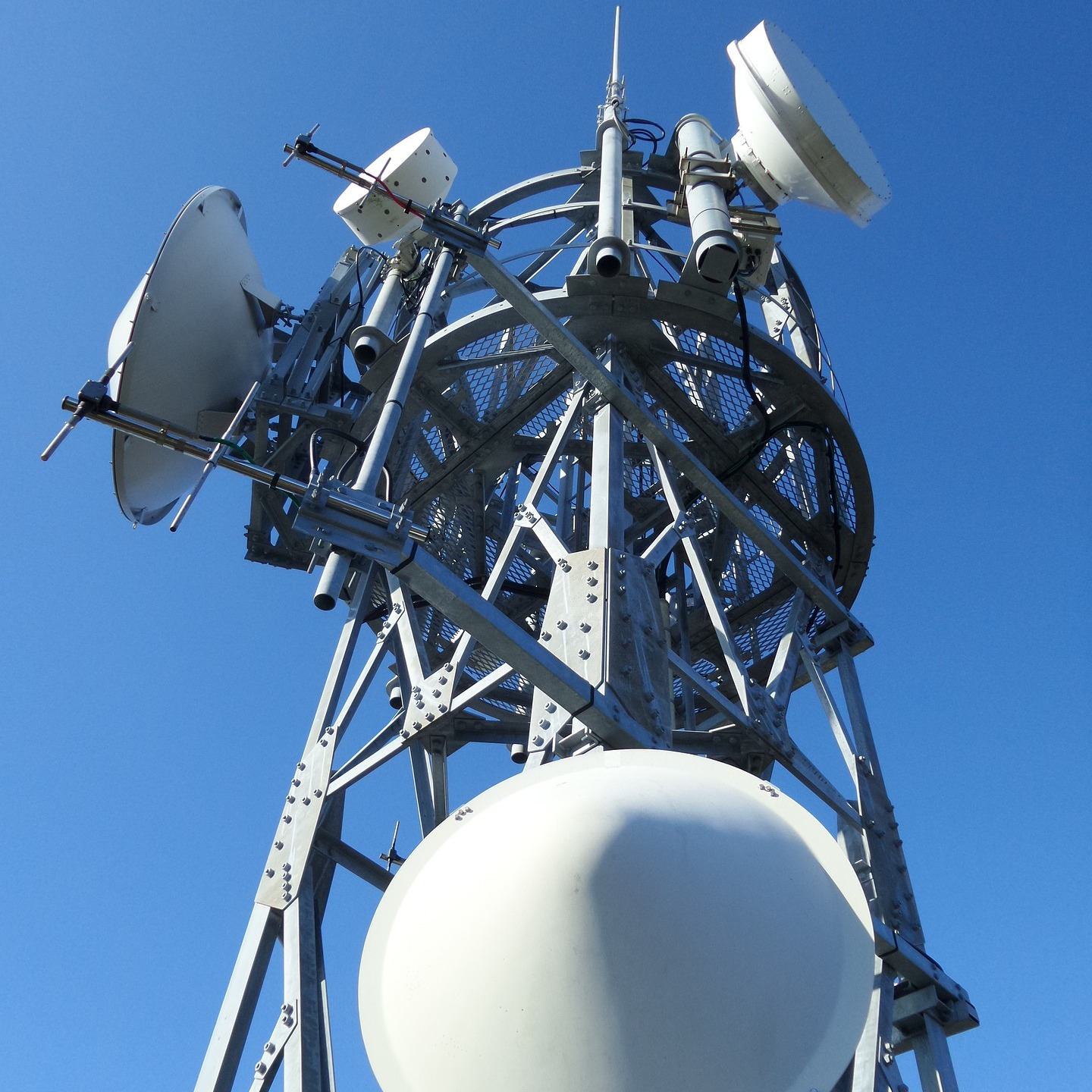antenna-gbac4b8a22_1920 antenna-gbac4b8a22_1920
